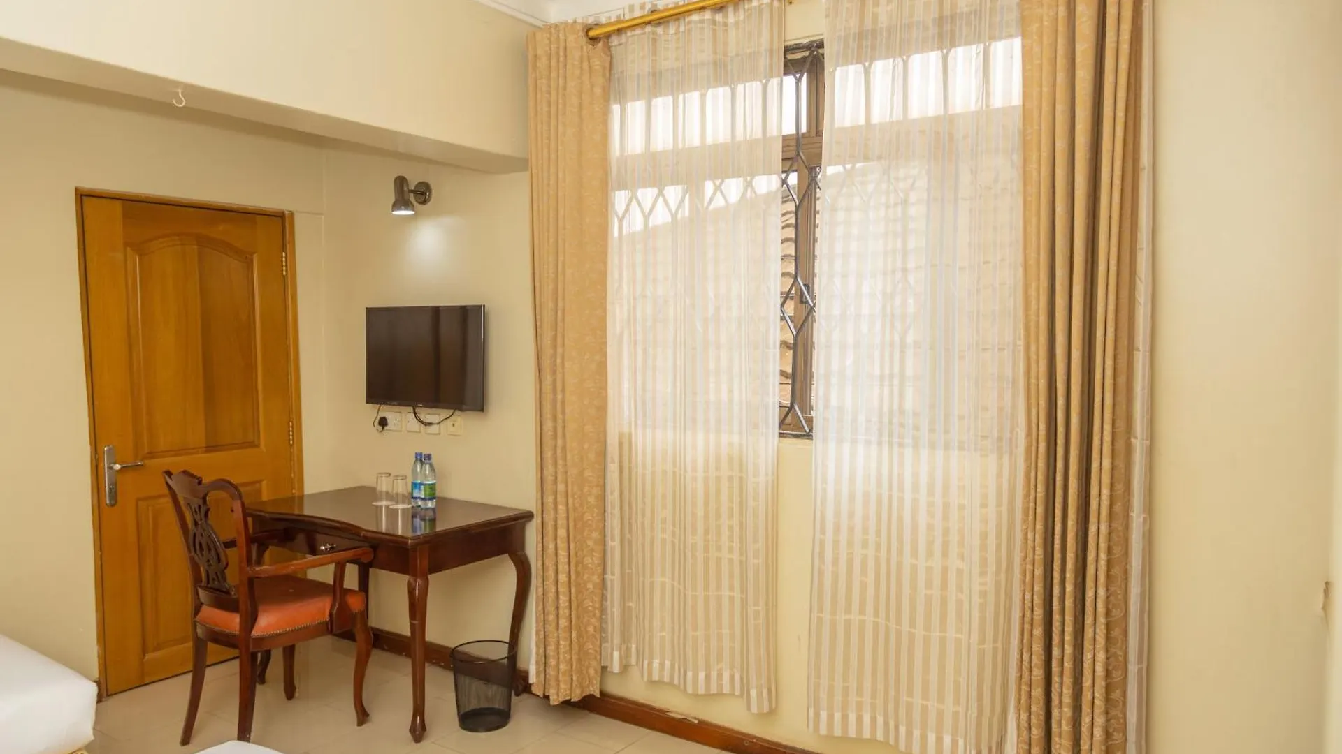 Holiday Express Hotel Kampala