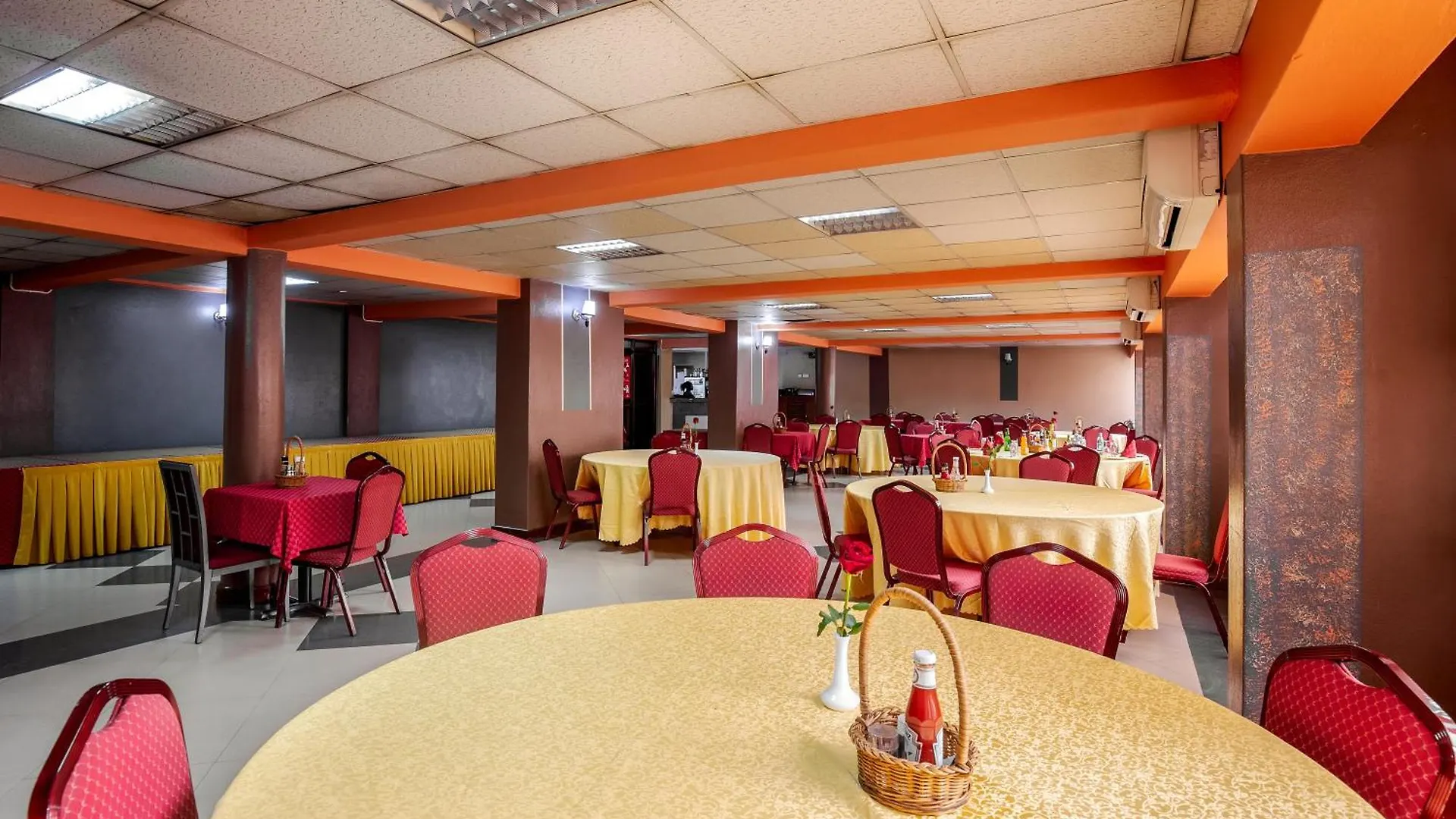 Holiday Express Hotel,Kampala Hotel Kampala