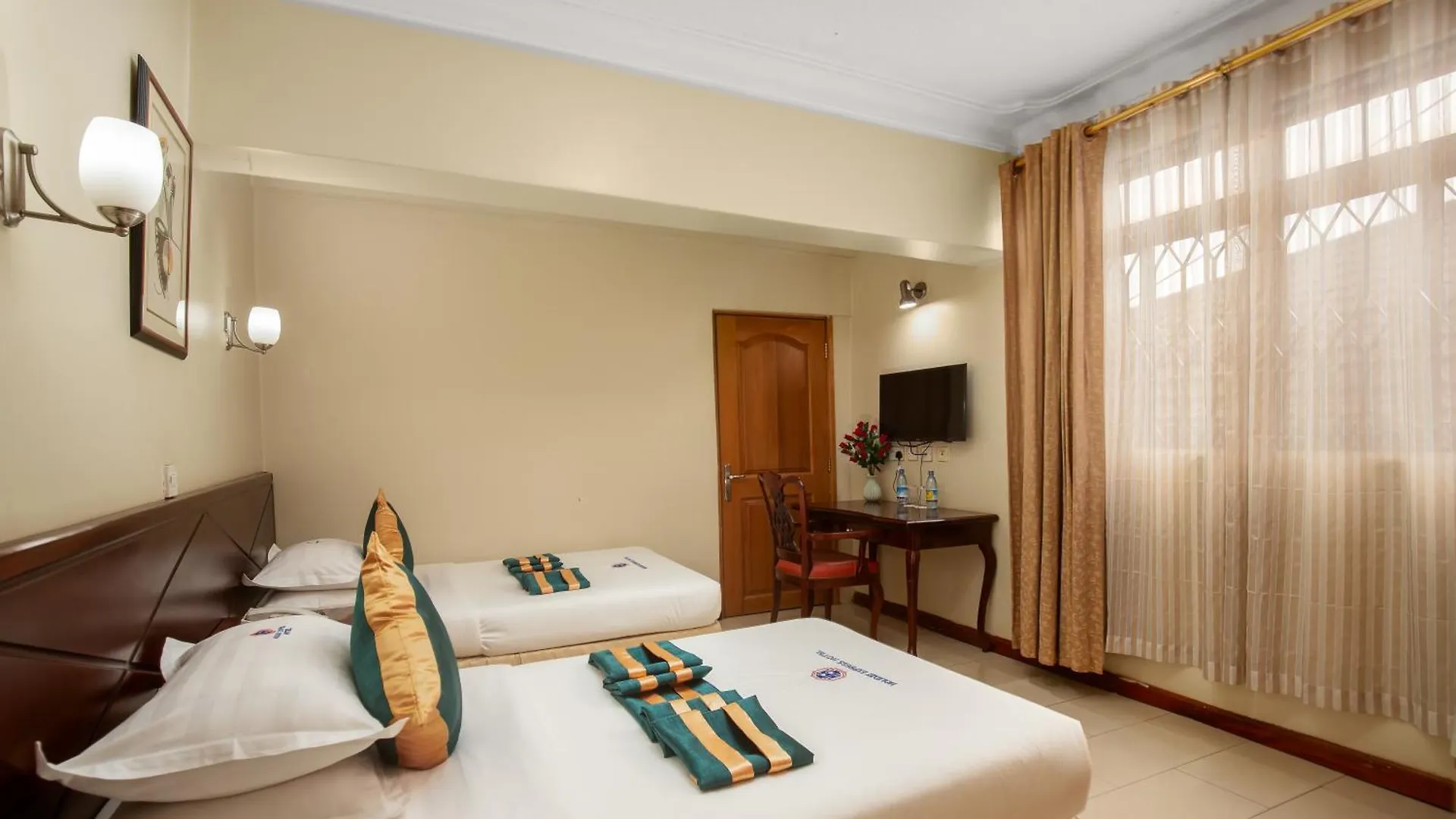 Holiday Express Hotel,Kampala 3*, Kampala