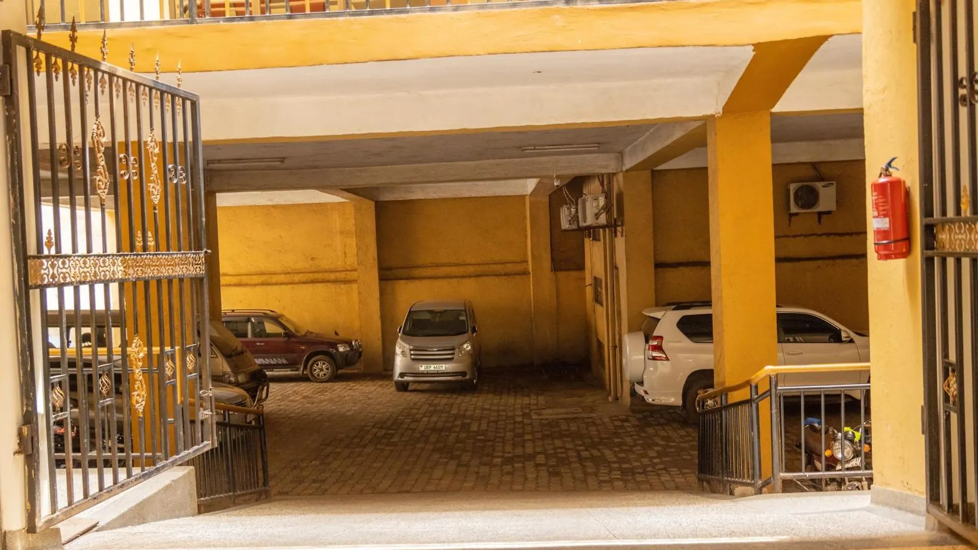 Holiday Express Hotel Kampala